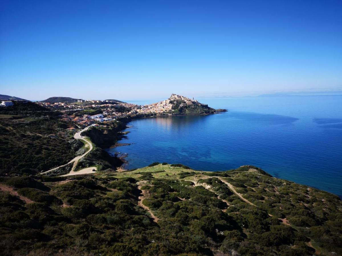 La Tartaruga Spiaggiata - Bilocale Centrale A Pochi Metri Dalla Spiaggia Castelsardo Exteriér fotografie